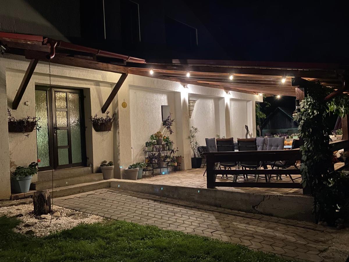 Casa de Vacanta Potoc Exterior foto